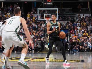 本赛季他们 本赛季他们